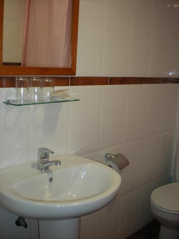Hostal La Hispanidad Malaga Luaran gambar