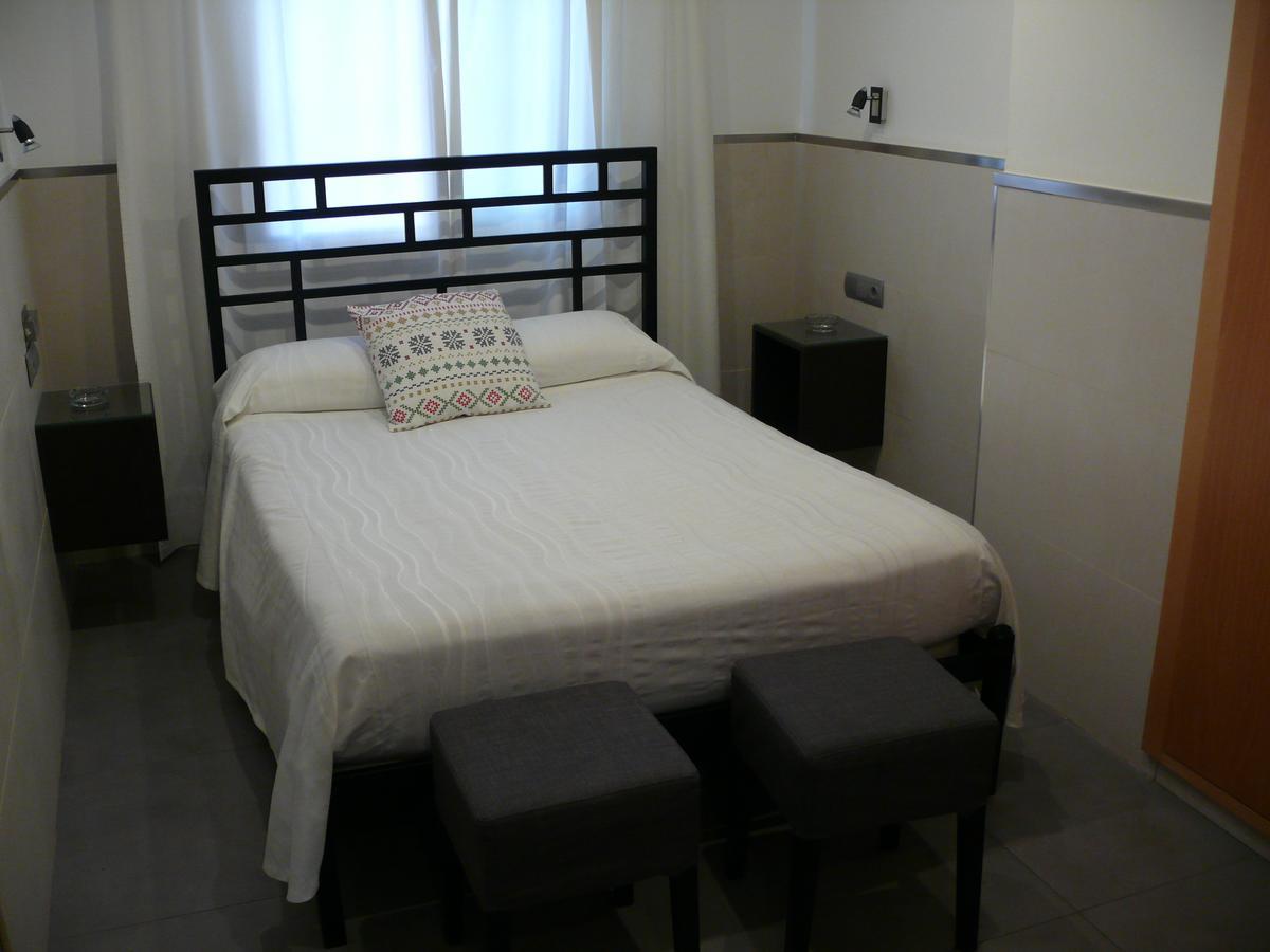 Hostal La Hispanidad Malaga Luaran gambar